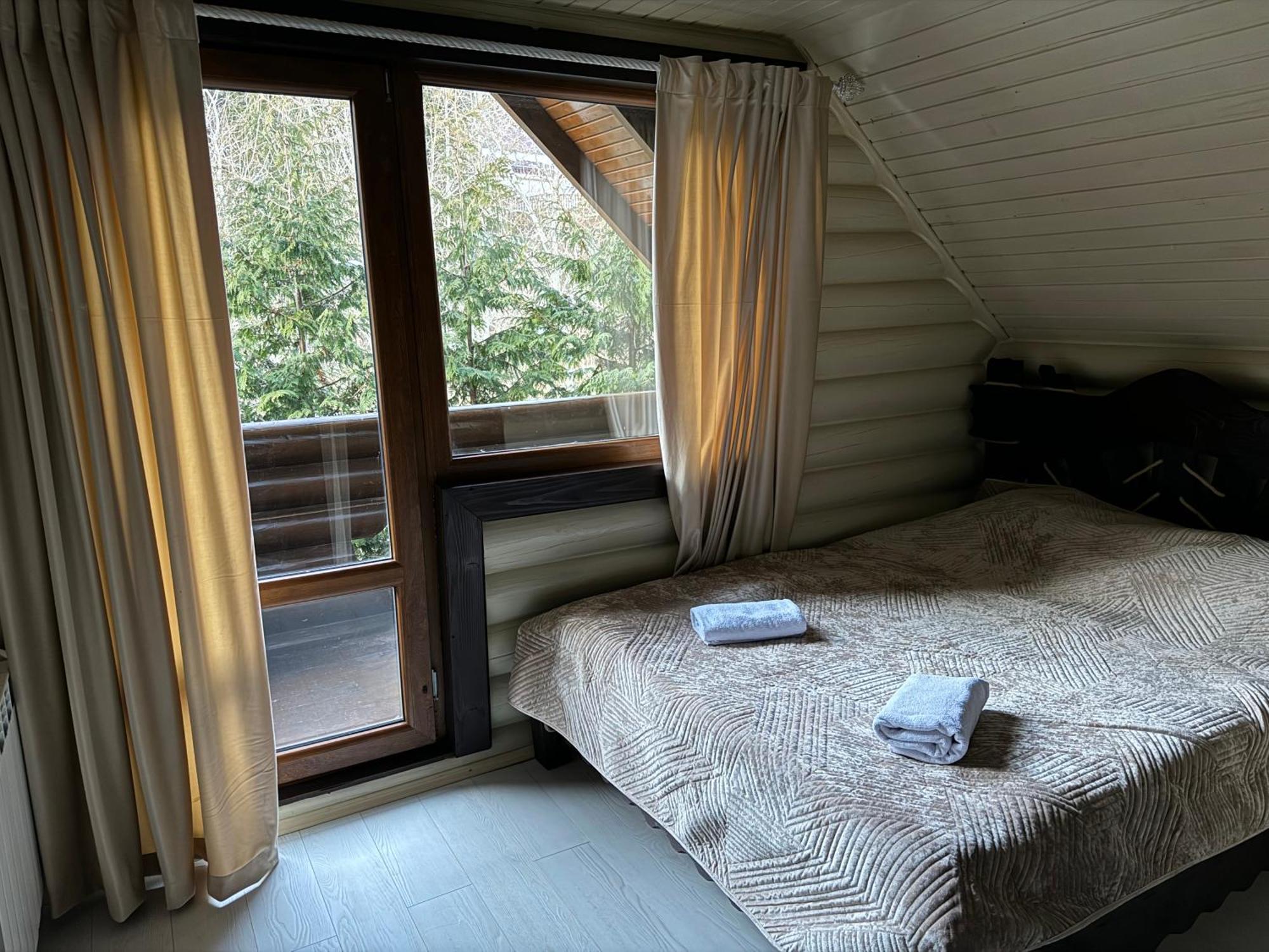 Goral Cottage In Мигово Екстериор снимка